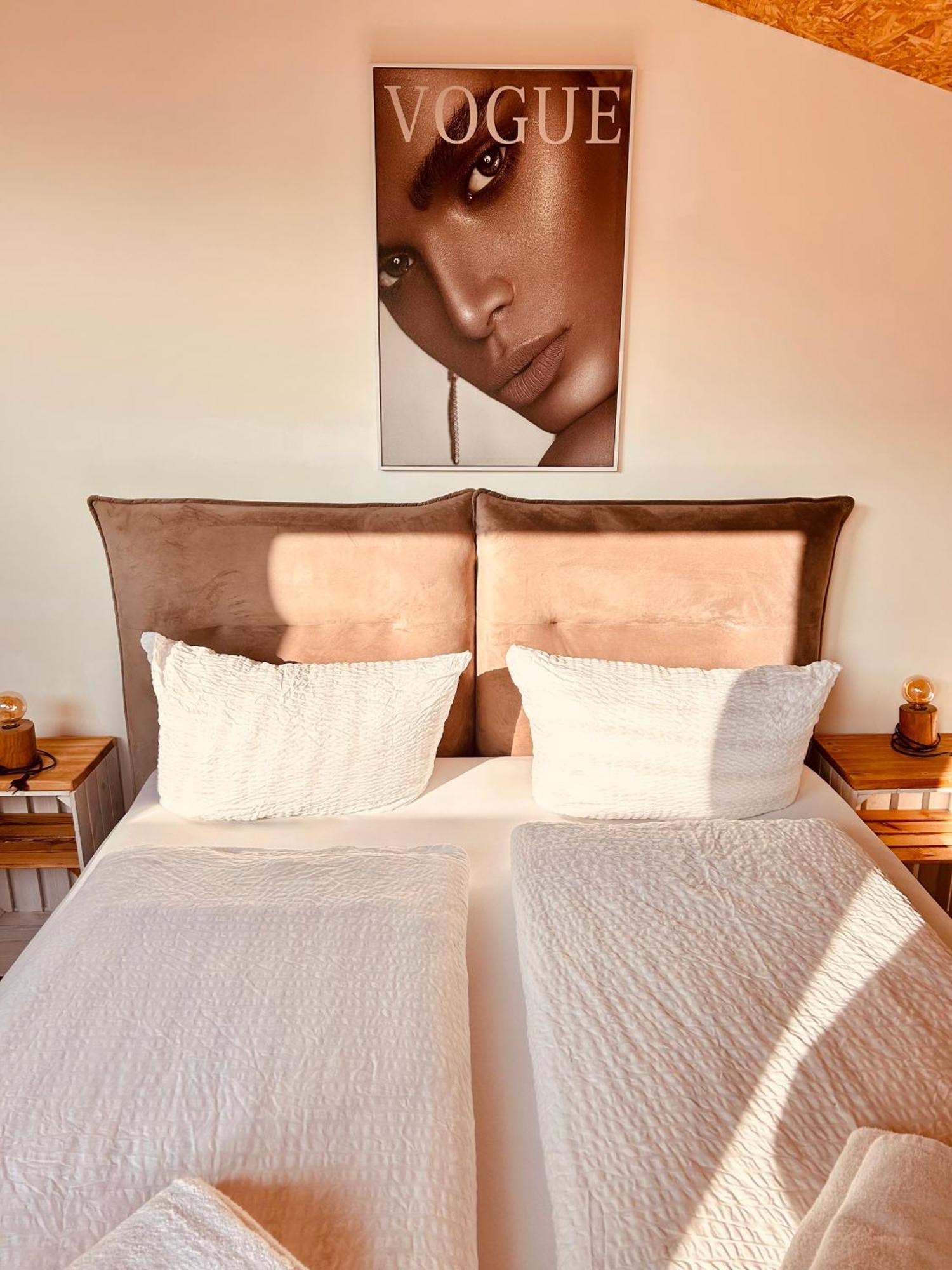 Family Apartments Abuja Rust Dış mekan fotoğraf